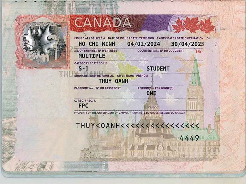 Thuy Oanh – khách hàng đạt visa du học Canada